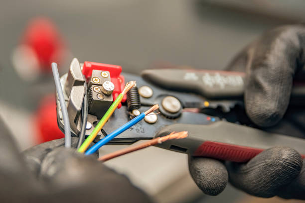 Best Electrical Repair Services  in Dell Rapids, SD