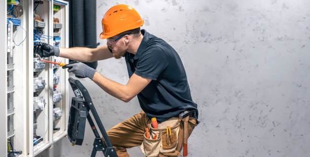 Best Licensed Electrician  in Dell Rapids, SD